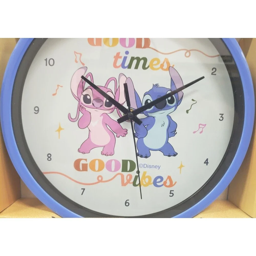 accutime watch corp. selling round